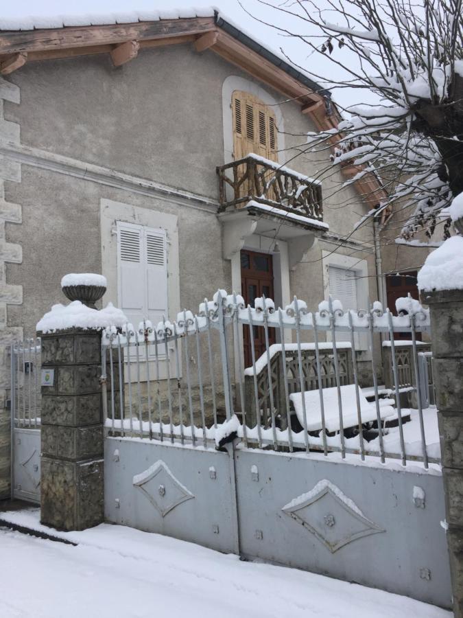Maison De Marius Et Maison D Amelie Estenos Exterior photo